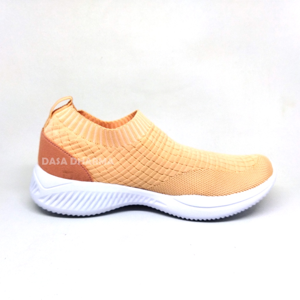 Sepatu Sevenray Slip On Wanita Sneakers Original