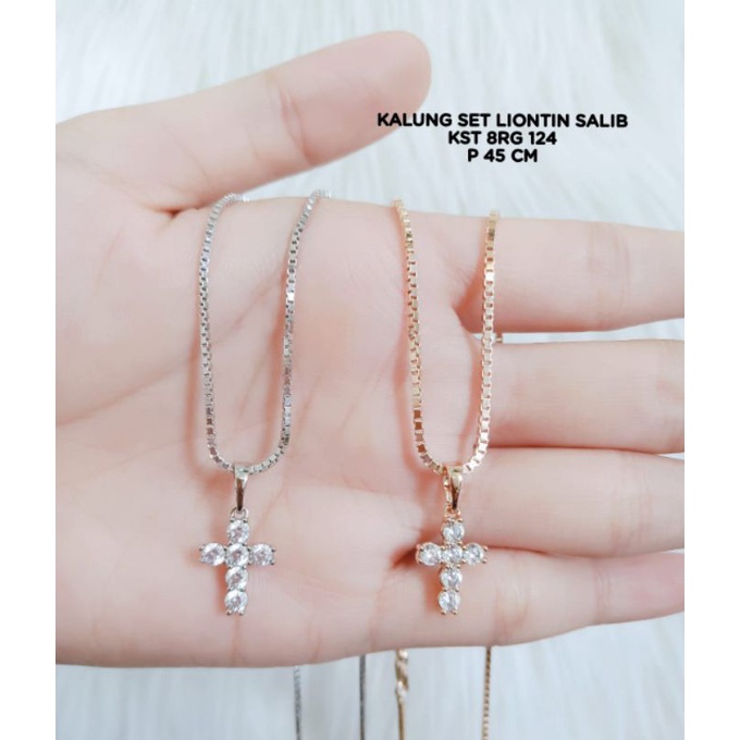 Kalung Titanium Set Liontin Salib Permata Anti Karat Model Mirip Perhiasan Asli