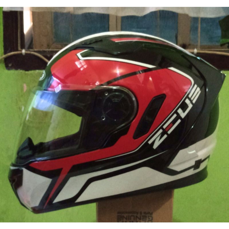 Helm Zeus zs813 second 90% mulus