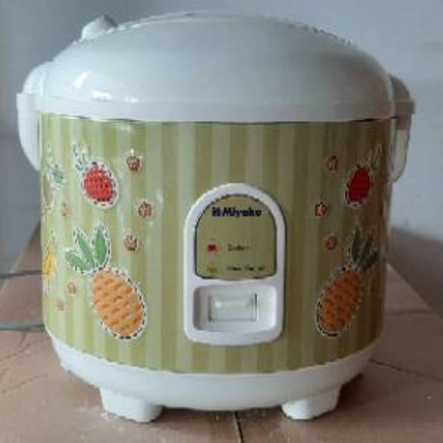 MIYAKO MAGIC COM MAGIC JAR 3 IN 1  MEMASAK MENANAK MENGUKUS NASI MCM 528 MCM 508 1.8 LT ANTI LENGKET MURAH