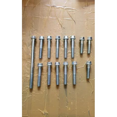 Baut blok cvt motor beat kunci 8 
