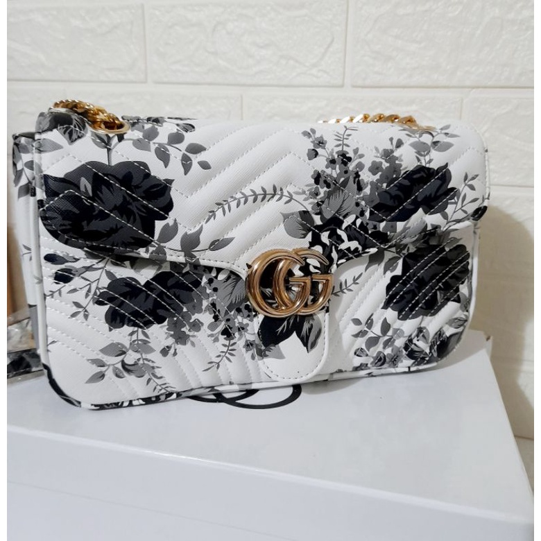 Tas Gucci Bunga Box