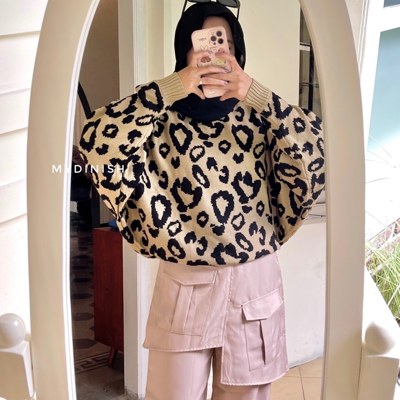 Lizzi Leopard batwing - Atasan Rajut Wanita