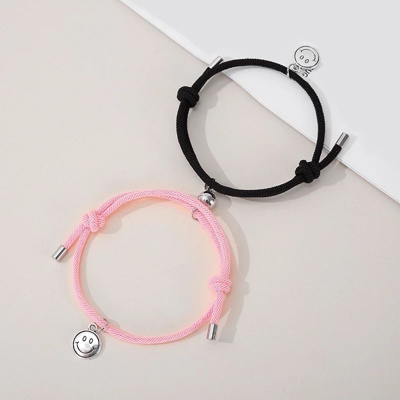 1 Pasang Gelang Tali Kepang Magnetik Adjustable Motif Smiley Face Gaya China Untuk Pasangan