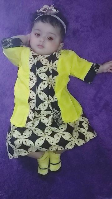 Kutu Baru Anak Usia 1,2,3,4,5,6,7,8,9,10,11,12 Tahun Setelan Kebaya Lengan Pendek + Rok Batik