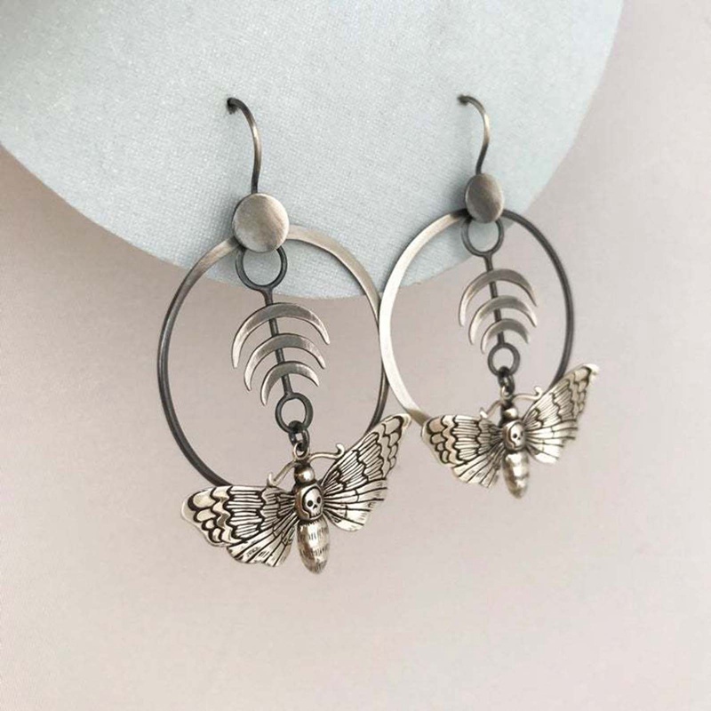 Fancyqube Anting Rumbai Menjuntai Desain Mata Horus Gaya Vintage Punk Untuk Wanita 2021