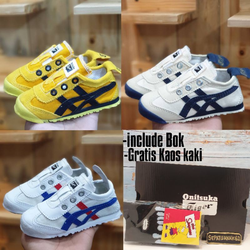 Sepatu anak laki laki dan perempuan model slip on size 20-35 include Bok dan gratis kaos kaki