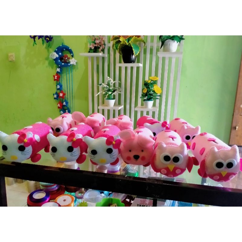 celengan karakter//celengan kain flanel//karakter unik kain flanel//celengan-1