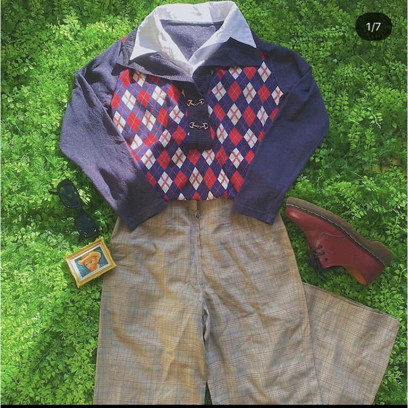vintage argyle sweater with basic collared