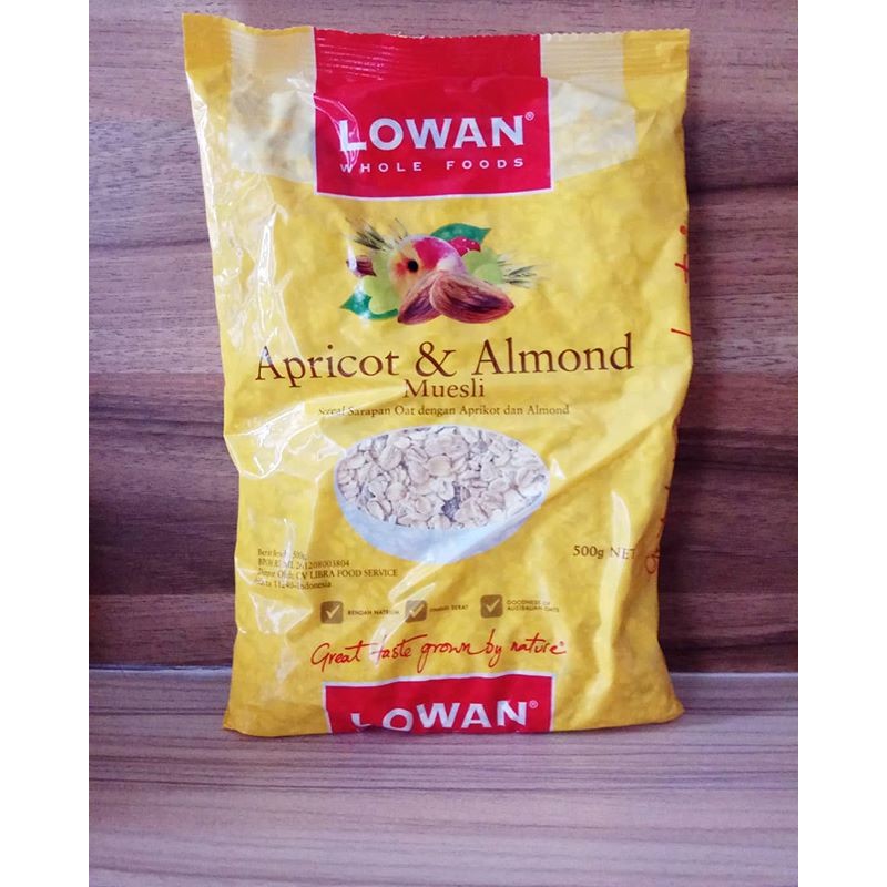 

Lowan apricot almond
