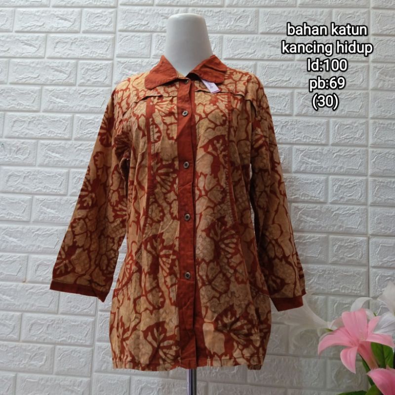 PRELOVED THRIFT KEMEJA WANITA // KEMEJA WANITA // PRELOVED KEMEJA // THRIIFT KEMEJA // THRIFT KEMEJA BEKAS-47