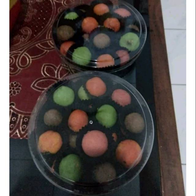 

Kue Nastar Pelangi