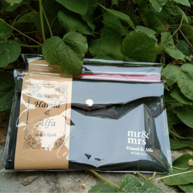 

Souvenir pouch amplop