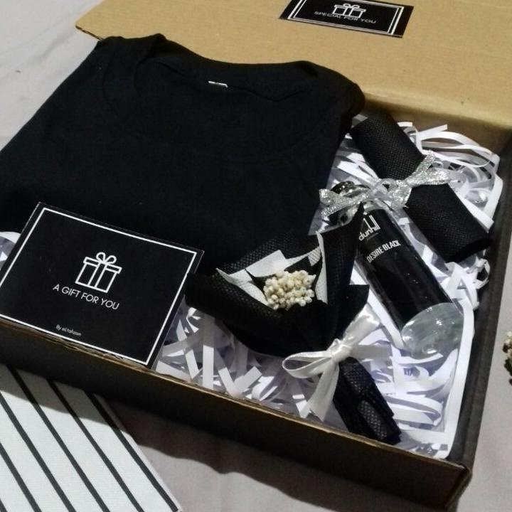 

⚡ [KAOS] Gift Box Hampers Cowok Premium Aesthetic Hadiah Wisuda Kado Ulang Tahun Import Terbaik/TERLARIS/〖3.3 Fasion sale〗/3.3 Brands Festival/〖Bisa COD〗