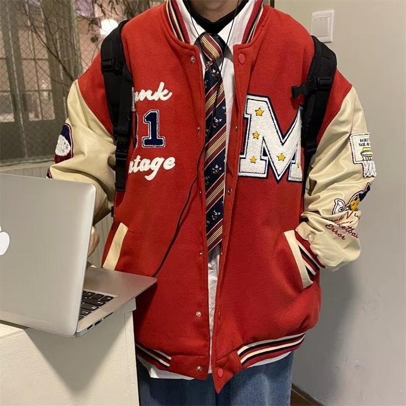 JAKET PASANGAN AMERIKA RETRO KULIT LENGAN BISBOL SERAGAM JAKET PRIA WANITA MERAH HIJAU BIRU MUSIM GUGUR IN HONG KONG GAYA MAHASISWA JAKET KASUAL