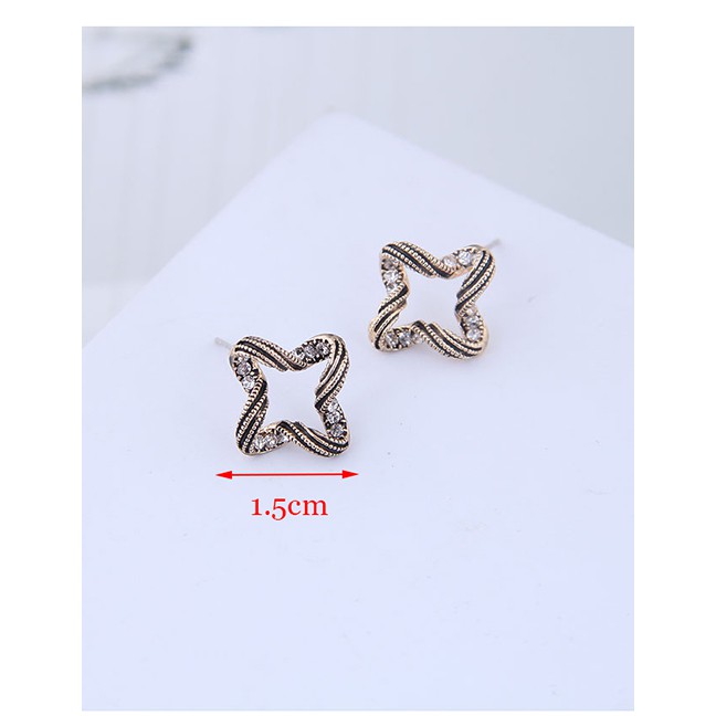 LRC Anting Tusuk Fashion Gold Preparation Of Female Nails A59477