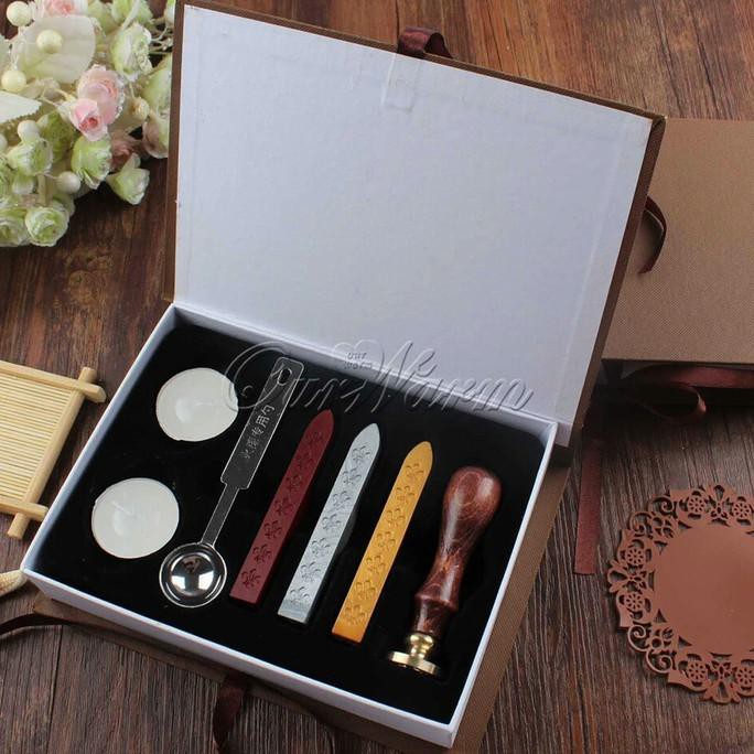

Vintage Gift Box Classic Sealing Wax With Stamp Set Bengiweti