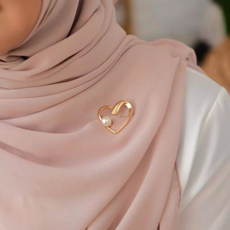 Brooch / bros cantik / bros jilbab / bros murah / bros murmer / bros love / bros geometri / Bros Mewah Bros Elegan Bros Hijab Bros Kebaya Bros Dada bros Tuspin Bros Pin Btrooch Korean Style Brooch AKsesories Jilbab Accessories BRS-B02 Bros Daily BZO