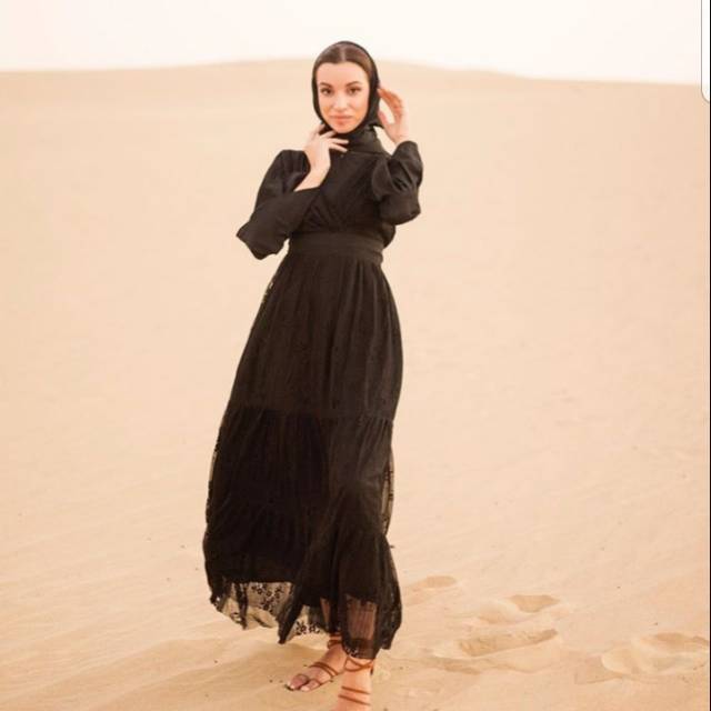 Lady Brocade by Kinarascarves