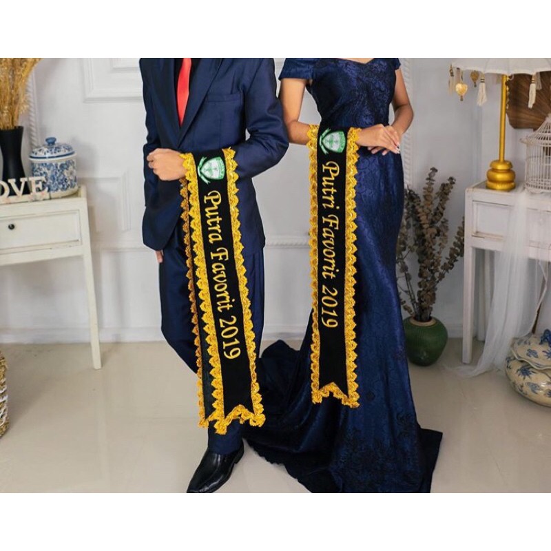 Selempang Wisuda Renda
