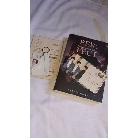 preloved novel/au markhyuck per;fect perfect by litaniraya