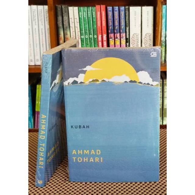 KUBAH - Ahmad Tohari