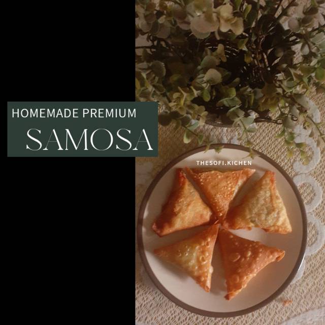 

Samosa / Sambosa Daging Keju