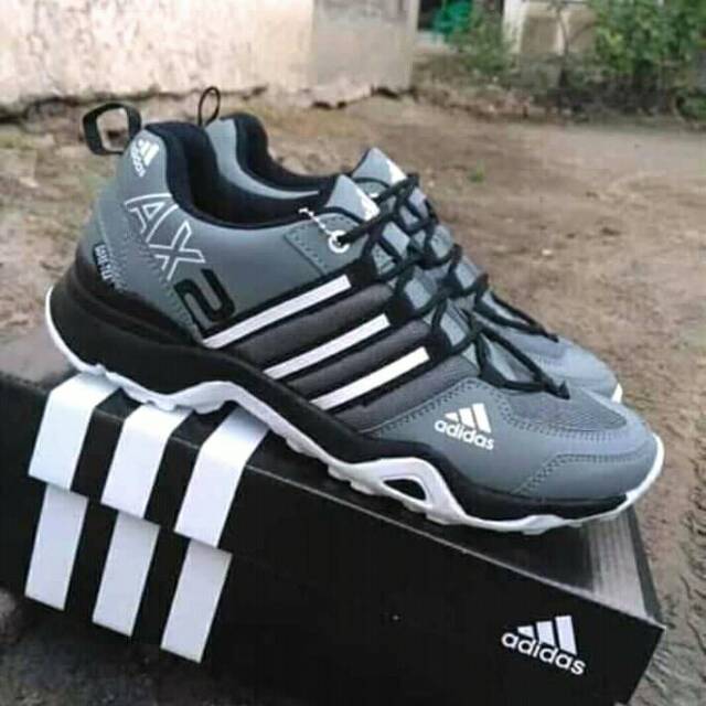 SEPATU ADIDAS AX2