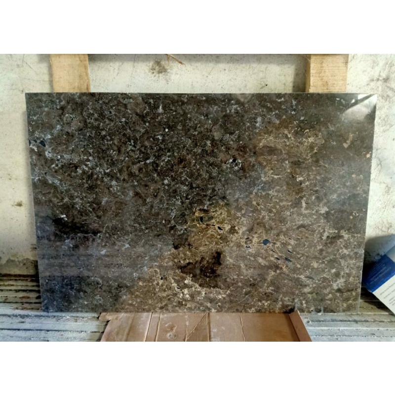 Lembaran Marmer Hitam