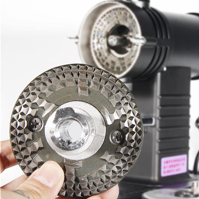 Penggiling Biji Kopi (Hitam) - MJ1B17-1