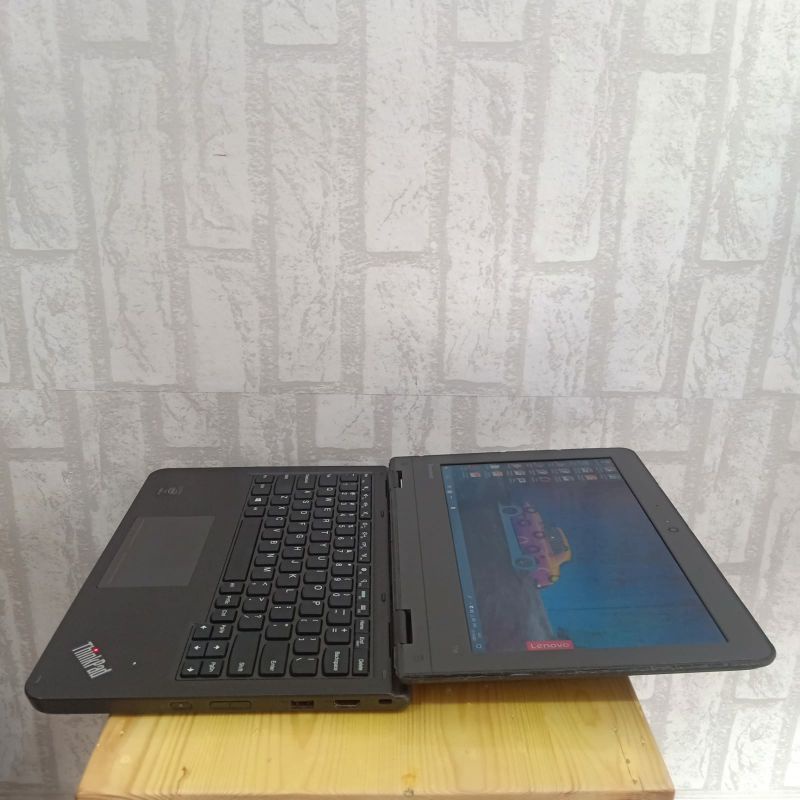 Laptop Lenovo Thinkpad 11e intel Cor M5-5Y10c Ram 4GB HDD 500GB Windows 10 Full aplikasi Siap pakai