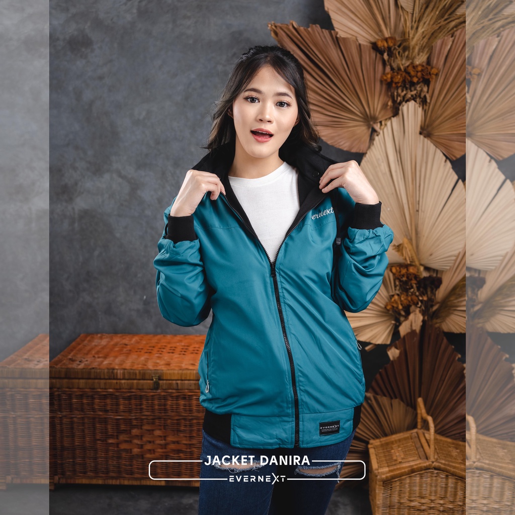 Jaket Parasut Wanita Bolak balik Jacket Gunung Motor Outdoor JW 3