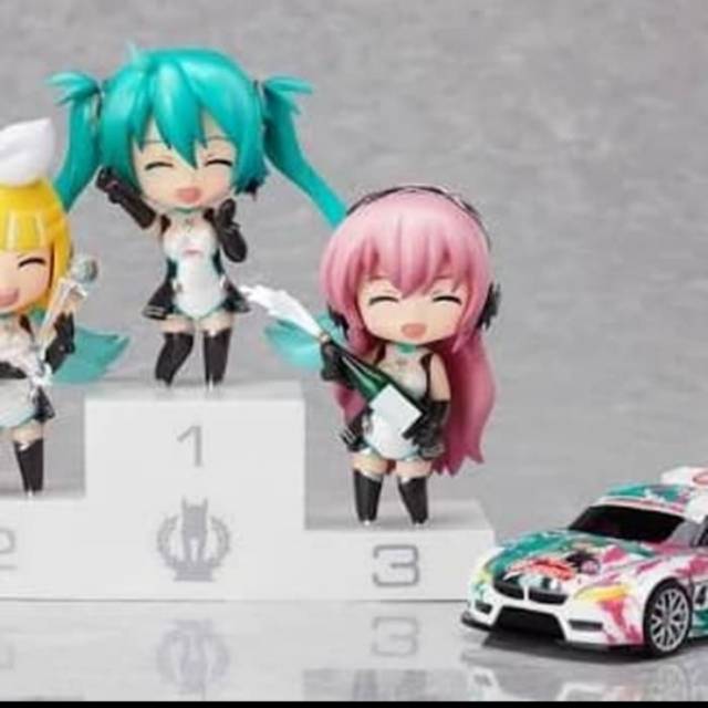 Racing Miku Set 2011 ver Nendoroid petit