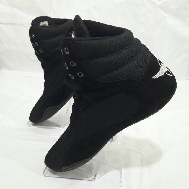 Sepatu Fitnes atau GYM dan Squat ONEMORE ART 002 Warna Hitam