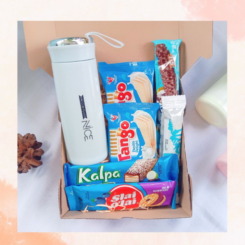 HAMPERS SNACK MURAH KADO ULANG TAHUN WISUDA GRADUATION SOUVENIR ULANG TAHUN SNACK BOX GIFT