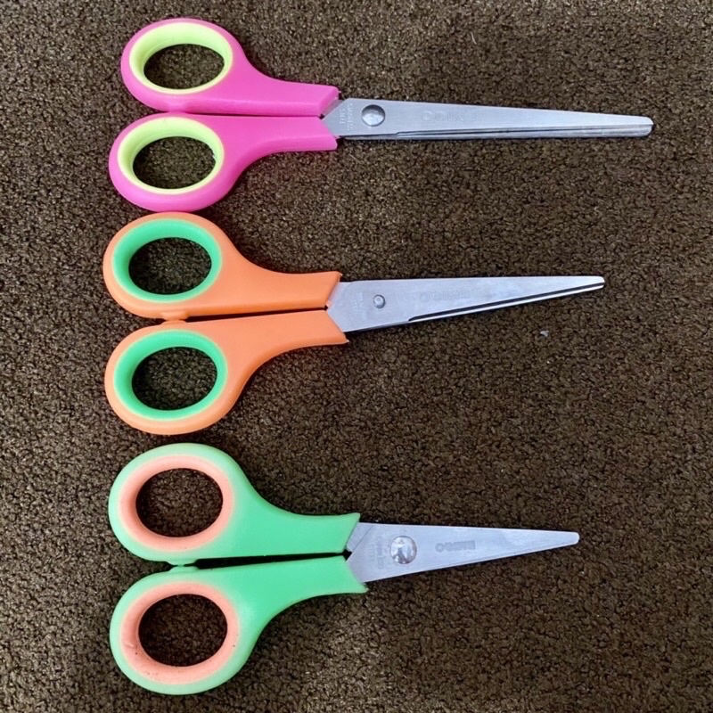 

Gunting Renteng Emigo Scissors / Gunting kertas / Gunting kain tajam