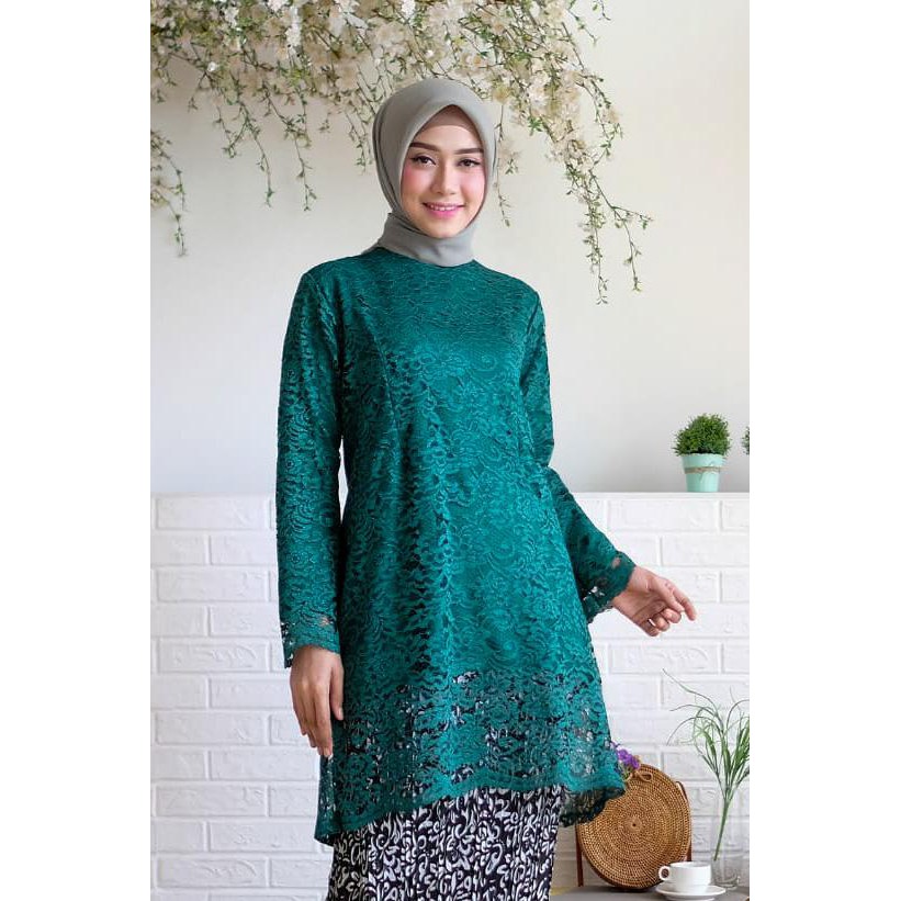 Tunik Alfiana Kebaya Brukat Corneli Tulang Glitter Brokat Timbul Set Kebaya Batik Wisuda Kondangan-HIJAUBTOL ATASAN AJA