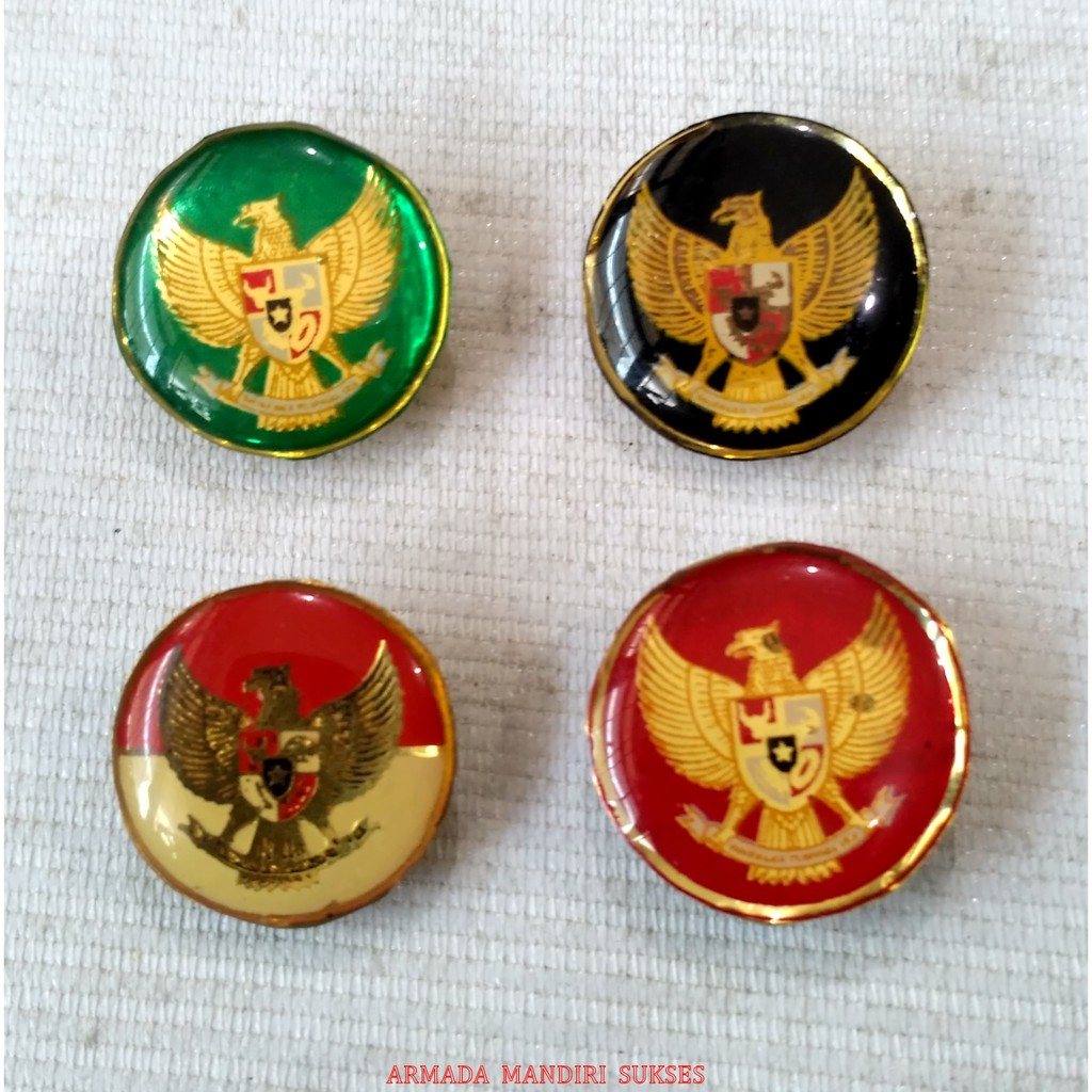 Pin Garuda Bulat