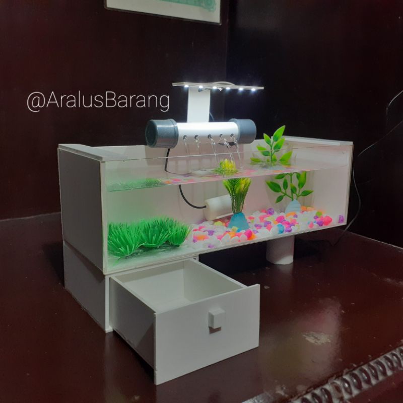 Aquarium Minimalis Fullset Dengan Filter Dan Lampu LED