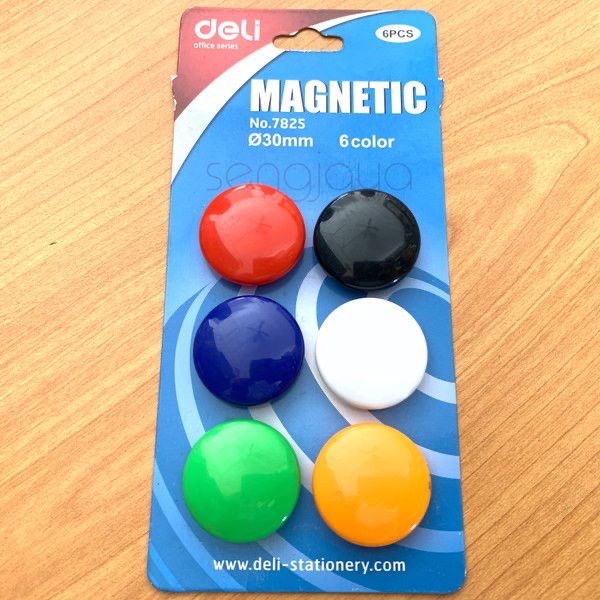 

Magnetic Button 30mm 7825