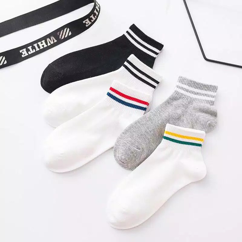 Kaos Kaki Korea Style Casual Sport Motif Garis Bahan Katun Warna Polos Medium Sock