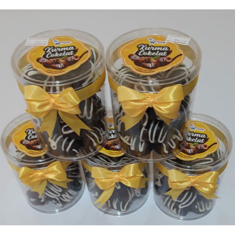 

kurma coklat
