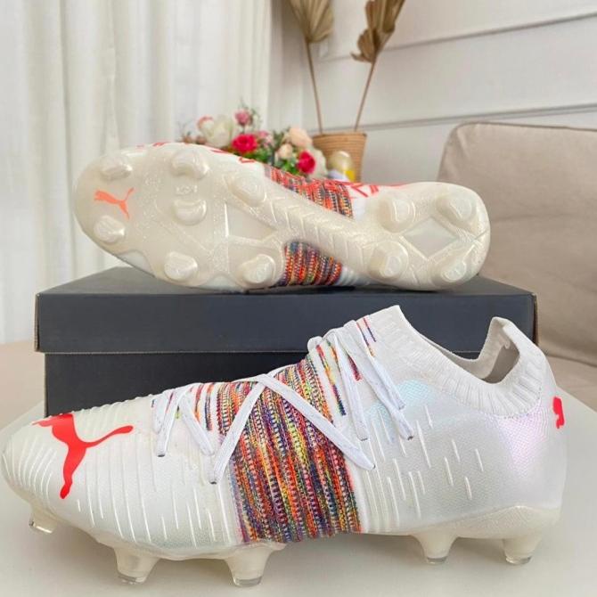 Sepatu Bola Puma Future Z Spectra S7968