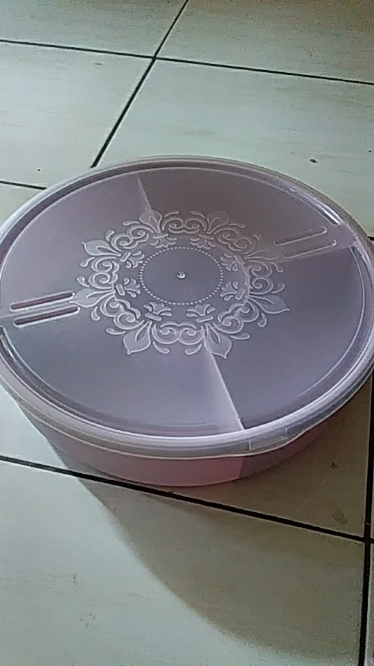 Toples Makanan 5 Sekat