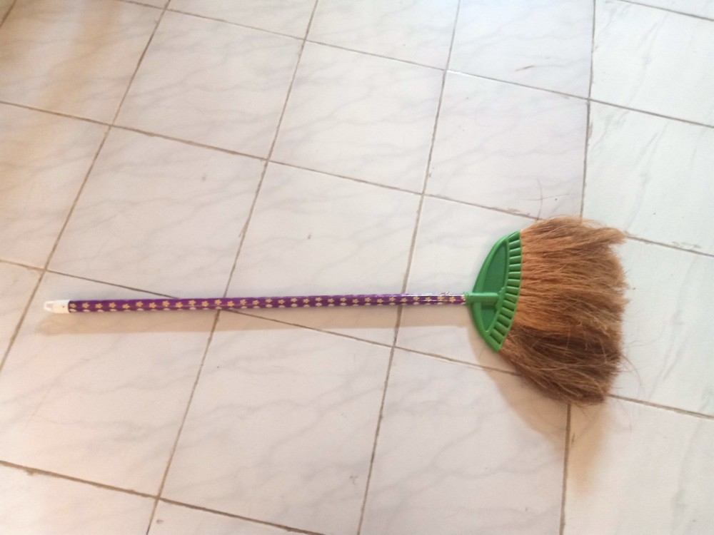 Sapu Pembersih Lantai Serabut Sabut Kelapa Murah