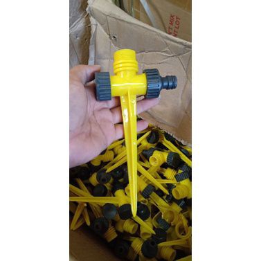 Nozzle Sprinkler Putar 360 Derajat 2 Arah Double Outlet 1/2