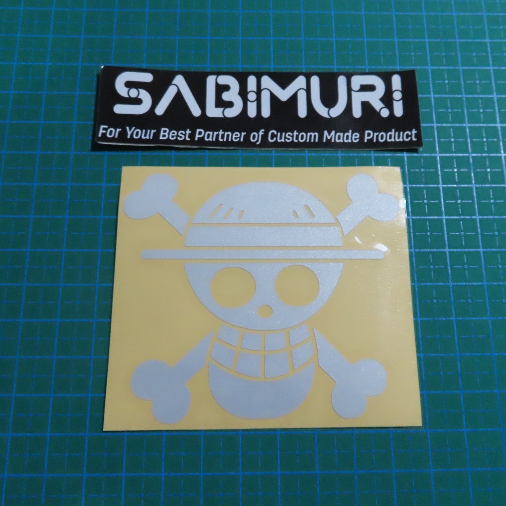 

Cutting Sticker Stiker One Piece Mugiwara 1 warna