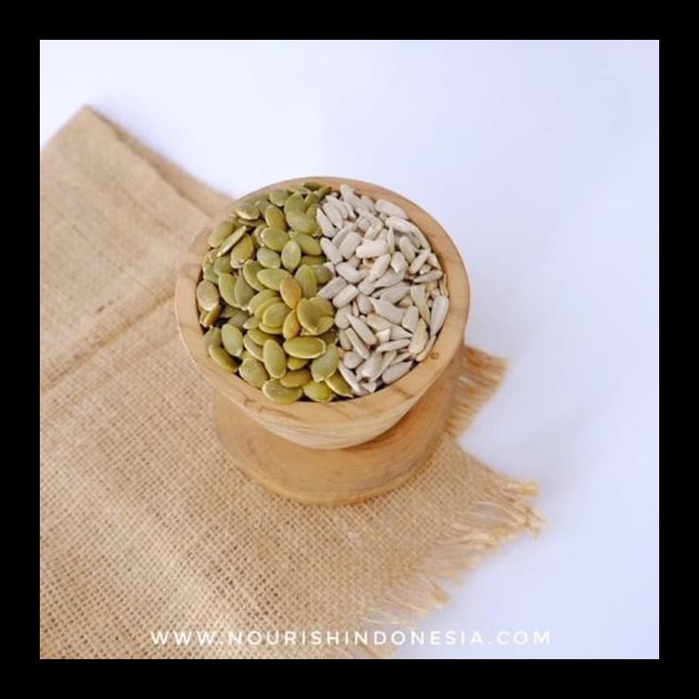 

UPDATE! ROASTED MIX SEEDS 1KG TERMURAH
