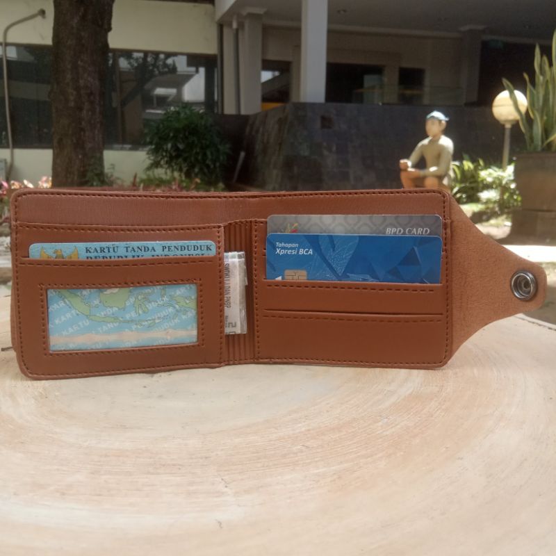 Dompet Pria Kulit Sintetis Levi's 501  Murah Model Kancing-3