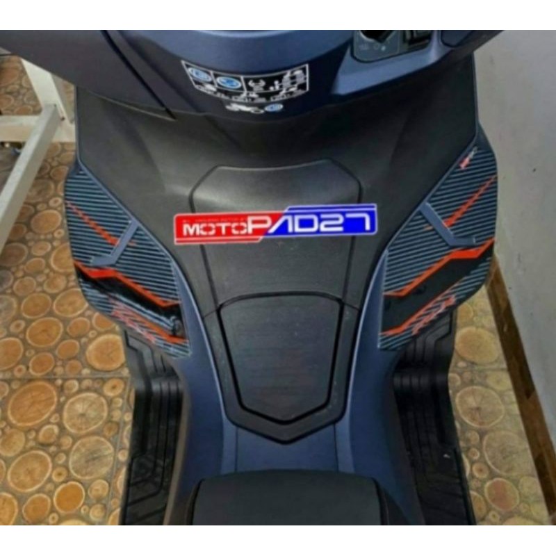 sticker stiker tankpad sayap Honda PCX160